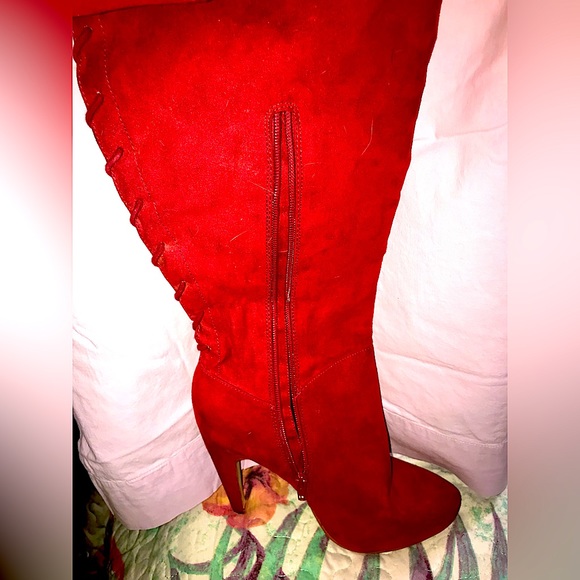 Adley suede thigh high lace up boots wine red size 8 - Picture 4 of 9